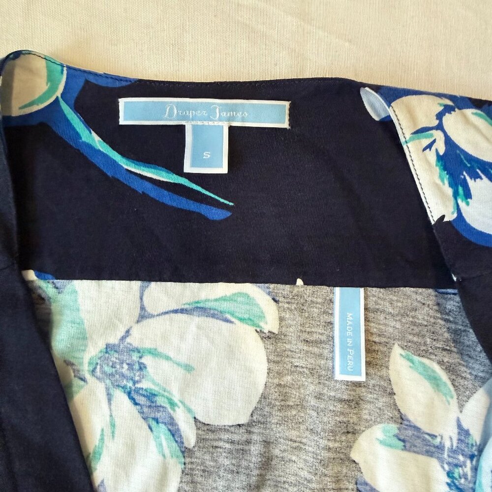 Draper James Navy Blue White Floral Faux Wrap Dress Cap Sleeve Size S - Picture 3 of 7